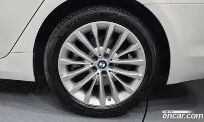 BMW 5 серия 2018 2.0 автомат (гидро), миниатюра 7