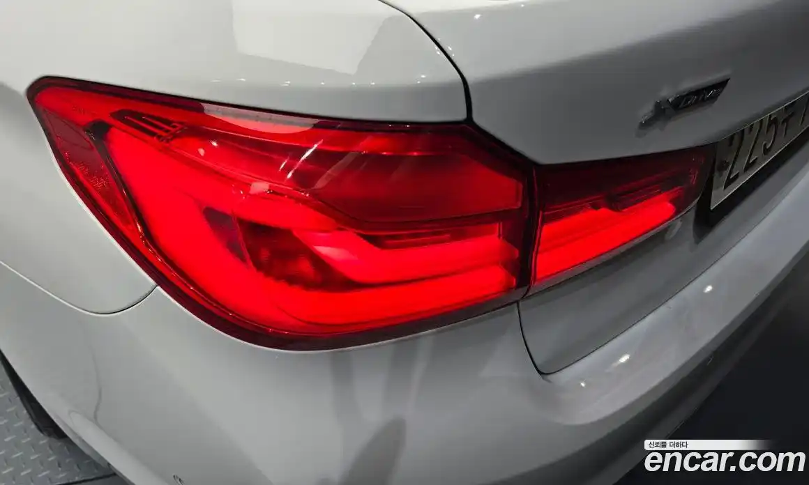 BMW 5 серия 2018 2.0 автомат (гидро), фото 9