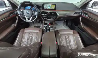 BMW 5 серия 2018 2.0 автомат (гидро), миниатюра 10