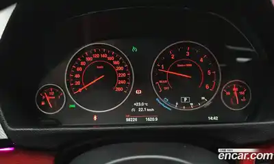 BMW 4 серия 2016 2.0 автомат (гидро), миниатюра 8
