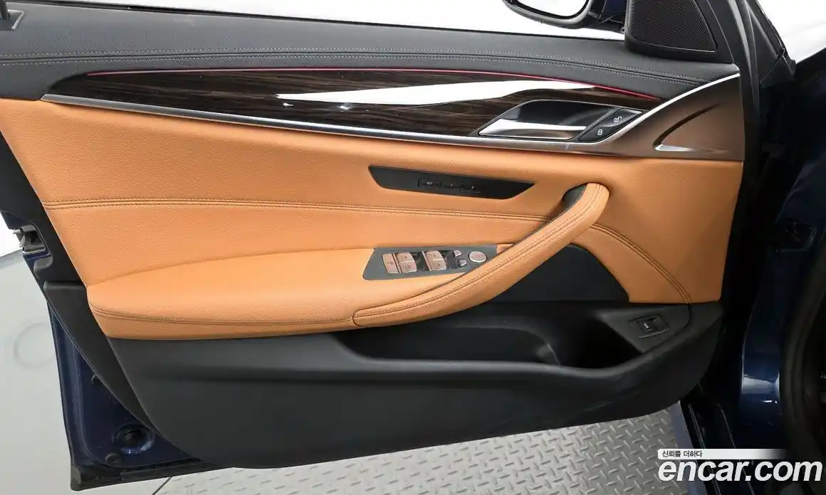 BMW 5 серия 2021 2.0 автомат (гидро), фото 14