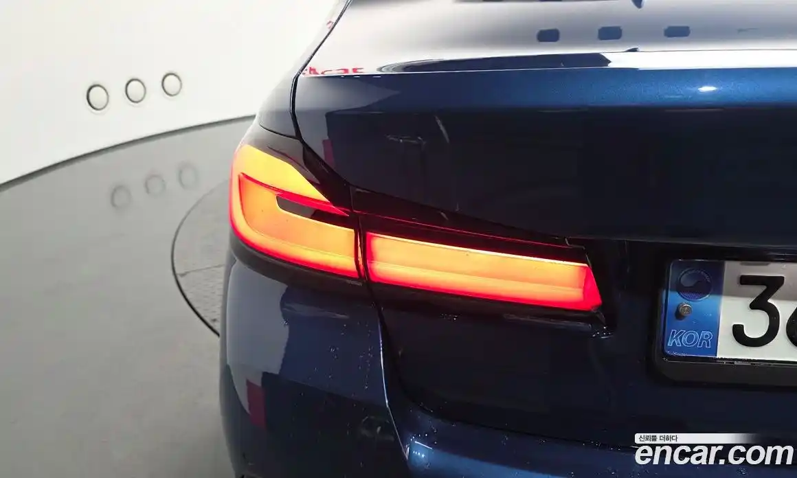 BMW 5 серия 2021 2.0 автомат (гидро), фото 9