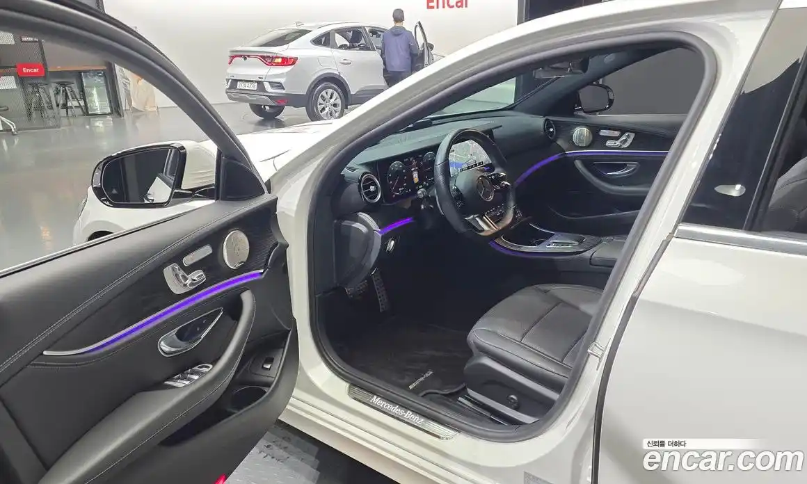 Mercedes-Benz E-Class 2022 2.0 автомат (гидро), фото 13