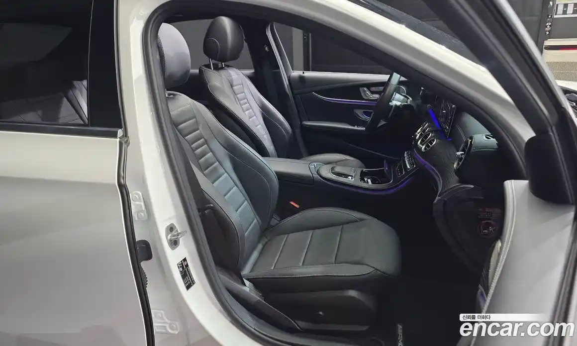 Mercedes-Benz E-Class 2022 2.0 автомат (гидро), фото 16