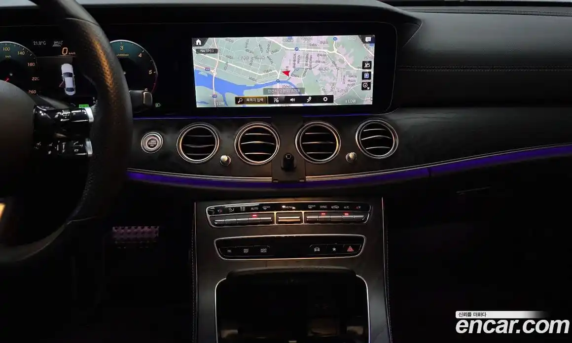 Mercedes-Benz E-Class 2022 2.0 автомат (гидро), фото 19