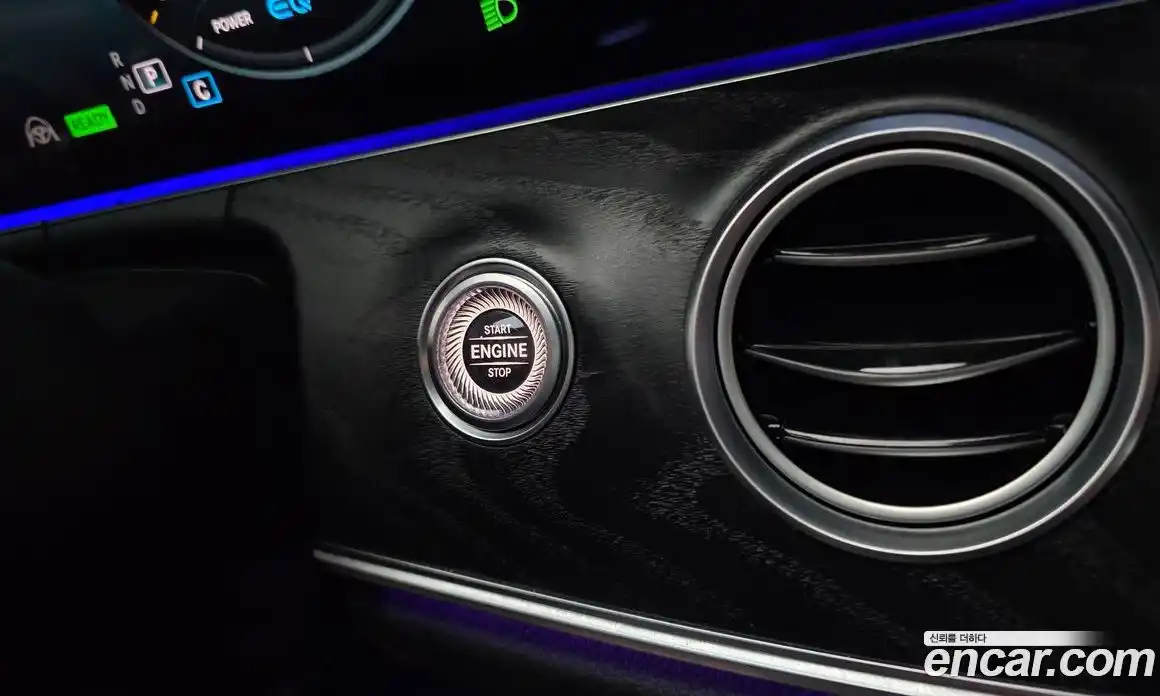 Mercedes-Benz E-Class 2022 2.0 автомат (гидро), фото 27