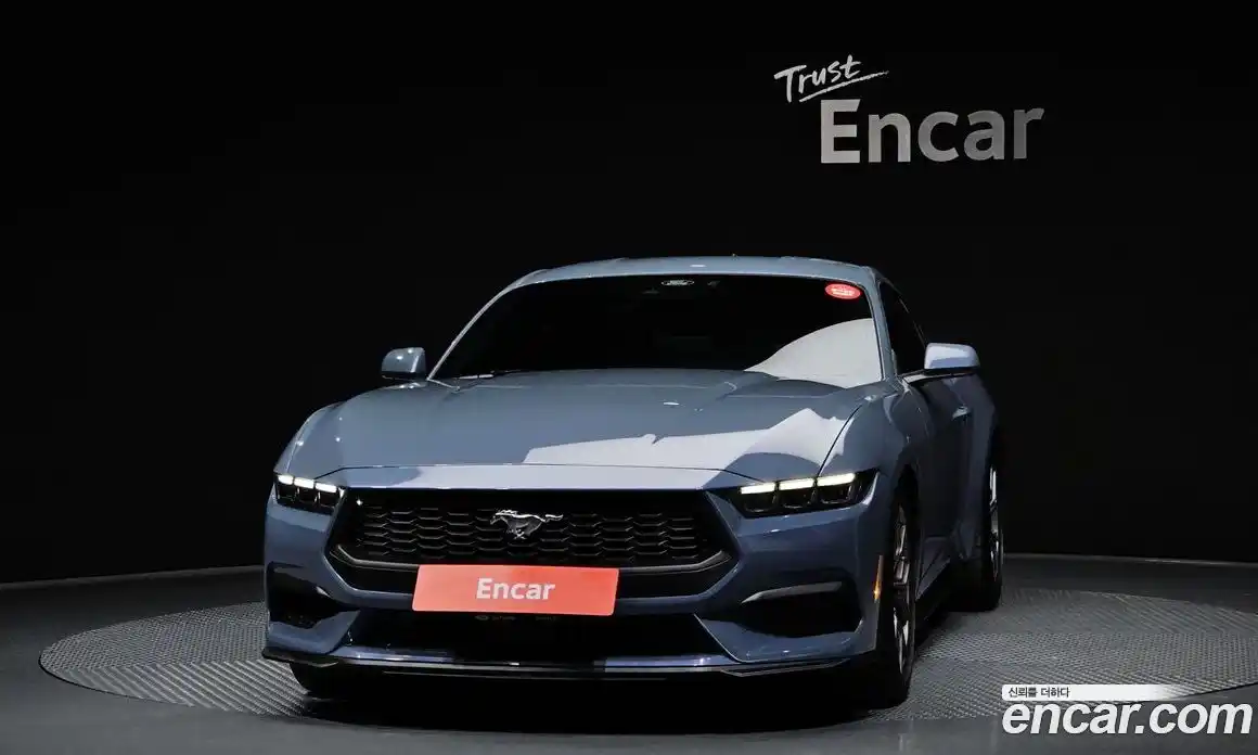Ford Mustang 2025 2.3 автомат (гидро), фото 3