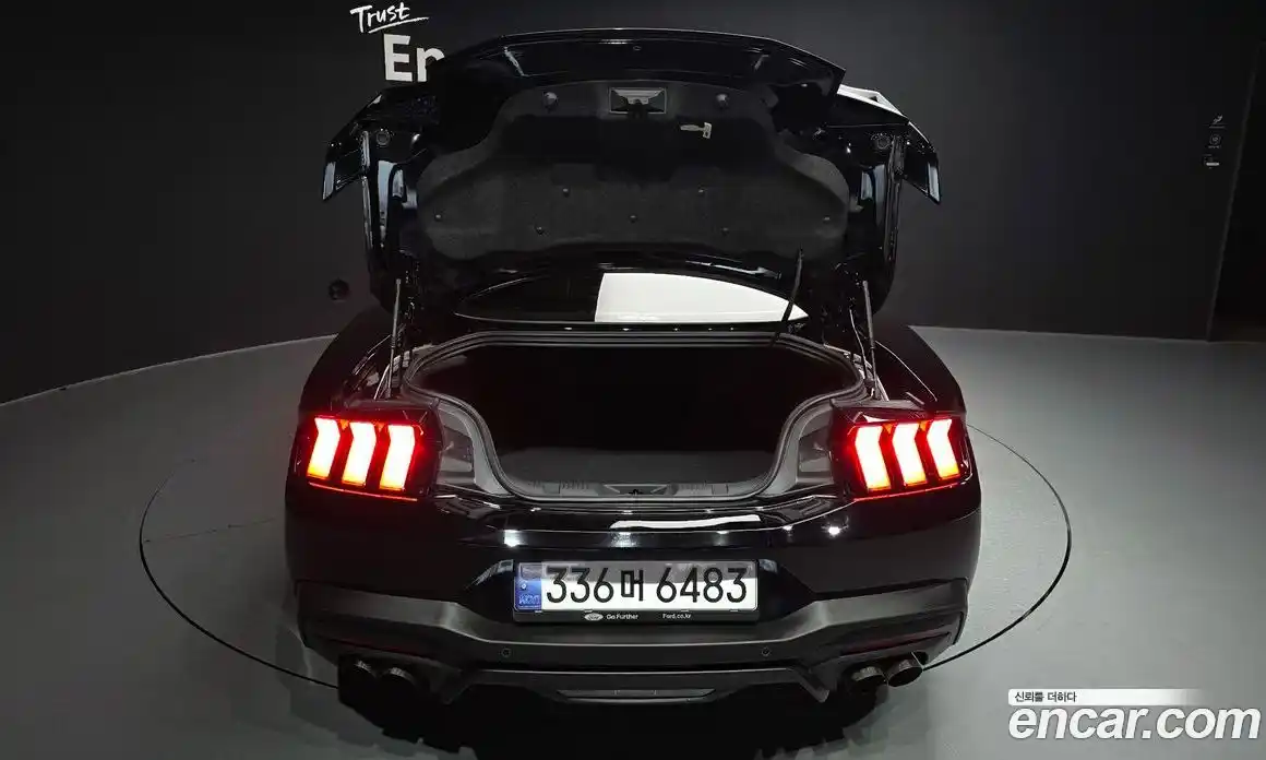 Ford Mustang 2024 5.0 автомат (гидро), фото 20