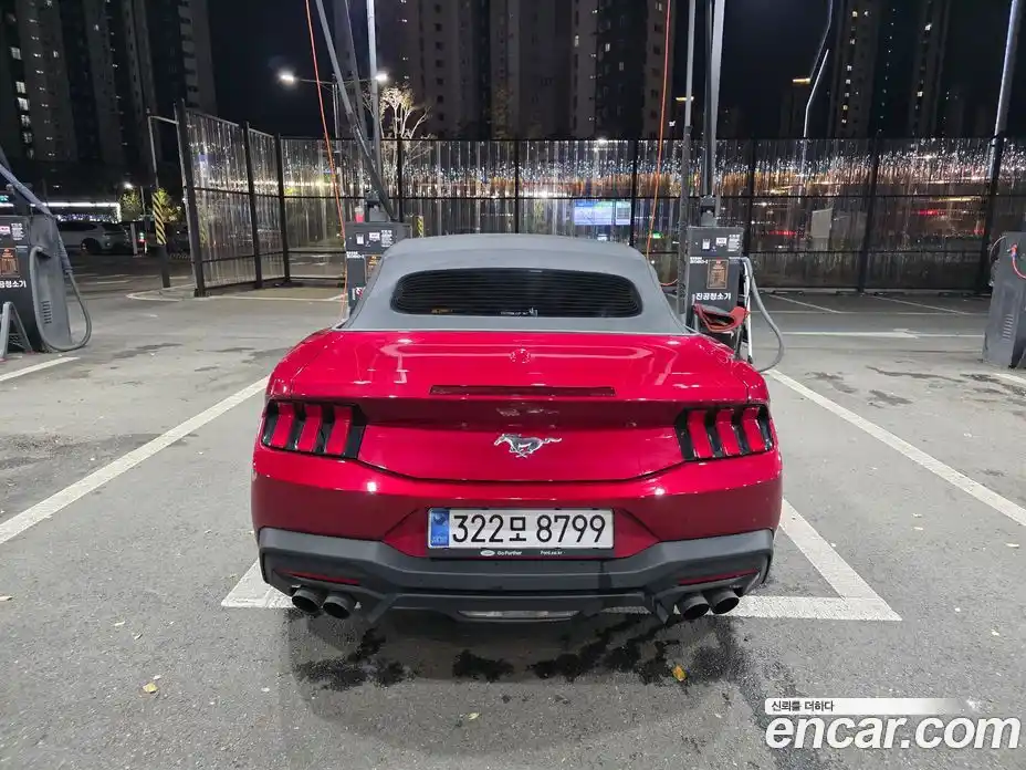 Ford Mustang 2024 2.3 автомат (гидро), фото 4