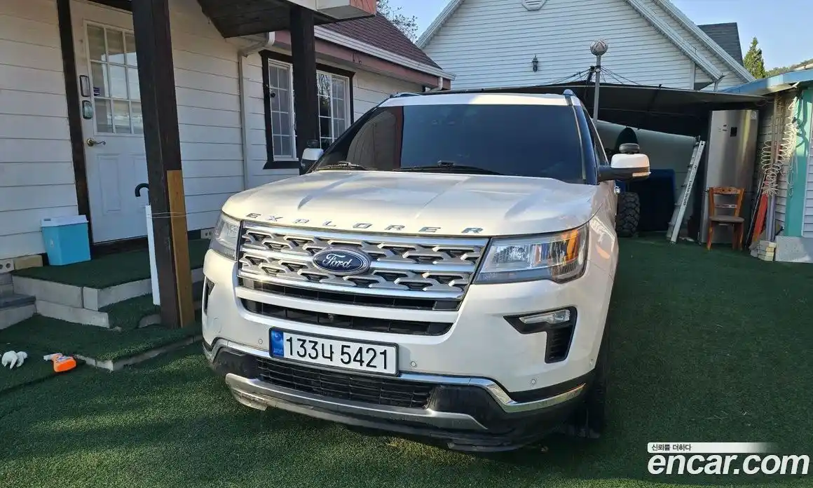 Ford Explorer 2018 2.3 автомат (гидро), фото 12
