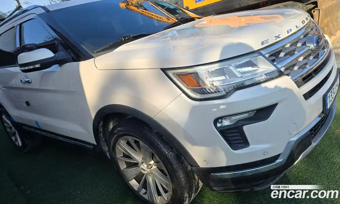 Ford Explorer 2018 2.3 автомат (гидро), фото 3