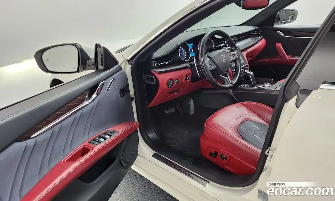 Maserati Quattroporte 2020 3.0 гидро, фото 13