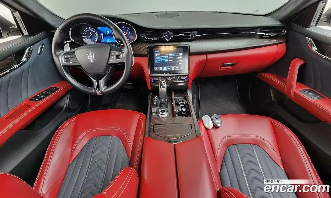 Maserati Quattroporte 2020 3.0 гидро, фото 10
