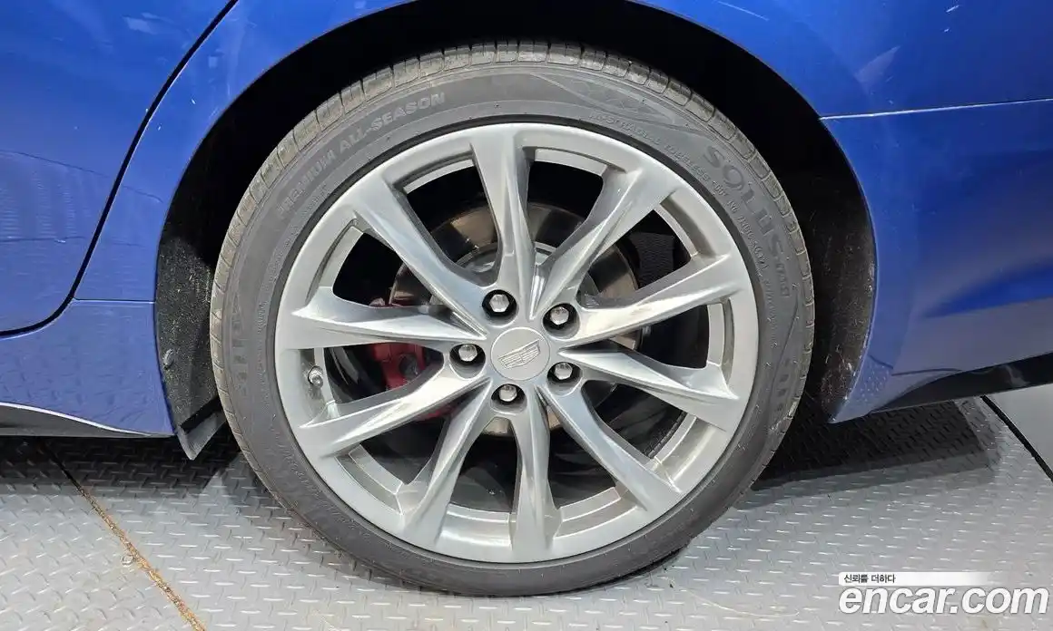 Cadillac CT5 2020 2.0 гидро, фото 5