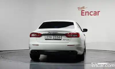 Maserati Quattroporte 2017 3.0 гидро, миниатюра 4