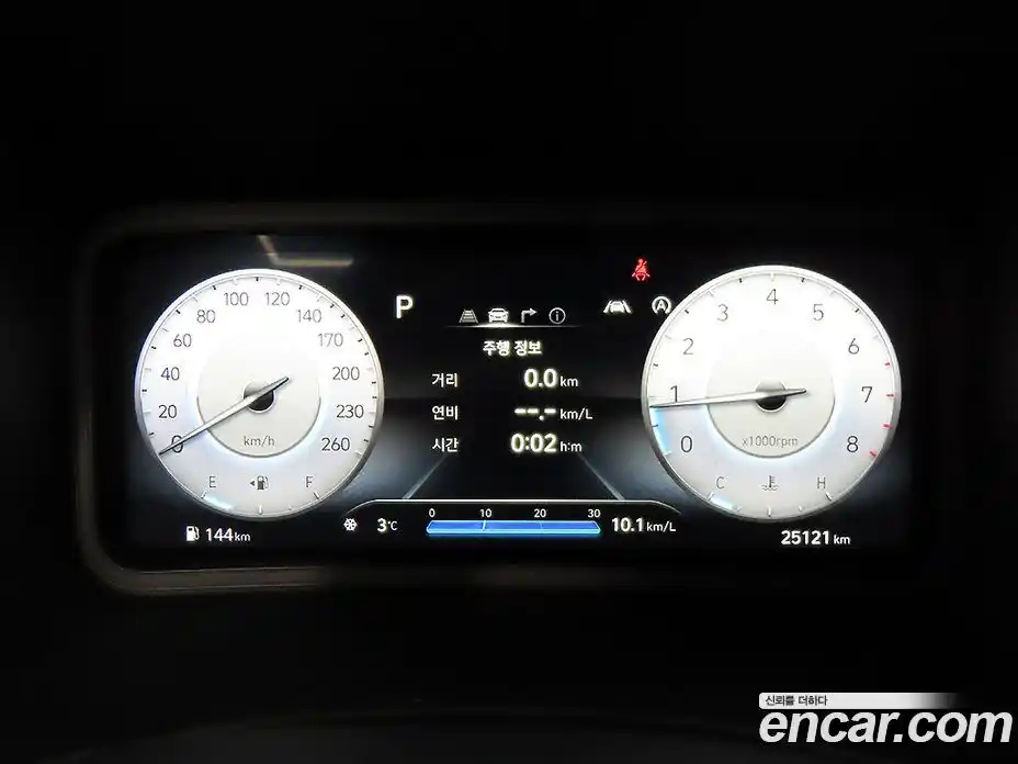 Hyundai Kona 2023 1.6 автомат (гидро), фото 10