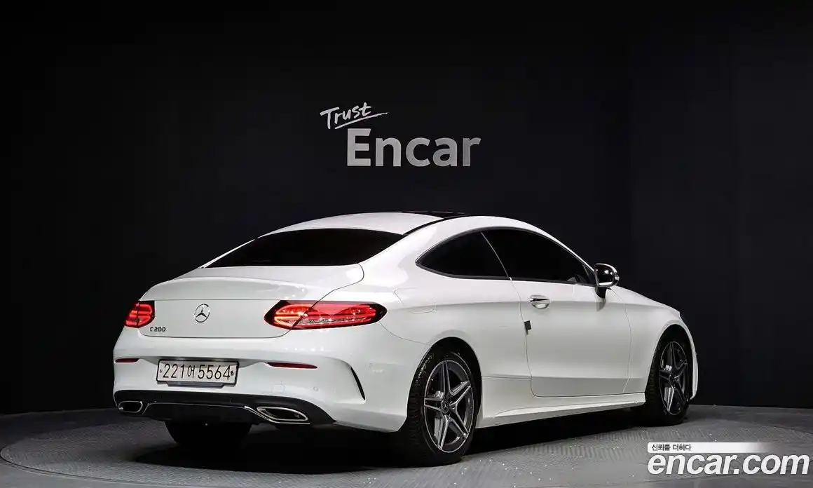 Mercedes-Benz C-Class 2020 2.0 гидро, фото 2 Mercedes-Benz C-Class 2020 2.0 гидро, фото 2