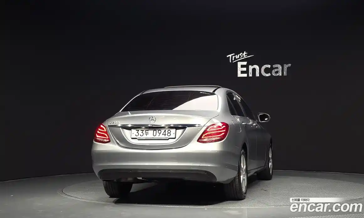Mercedes-Benz C-Class 2015 2.0 автомат (гидро), фото 4