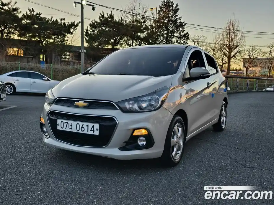 Chevrolet Spark 2015 1.0 автомат (гидро), фото 1 Chevrolet Spark 2015 1.0 автомат (гидро), фото 1