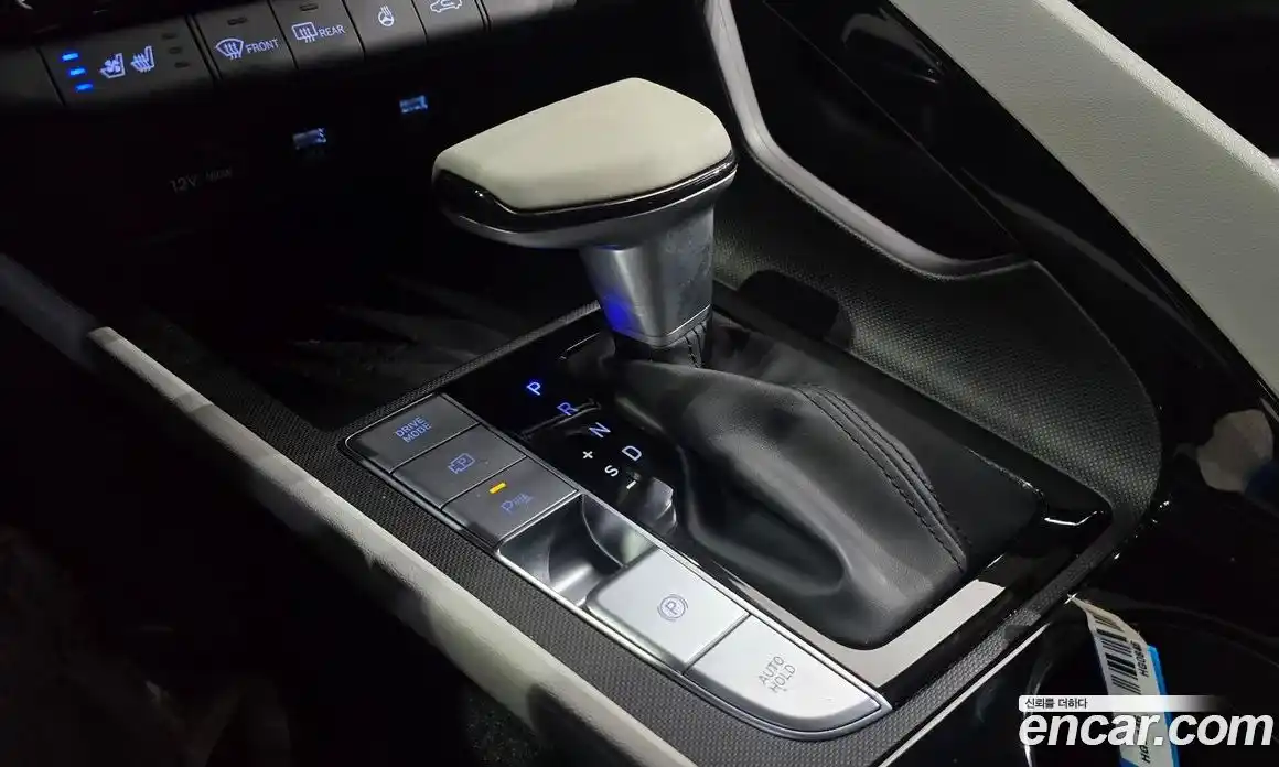 Hyundai Avante 2022 1.6 автомат (гидро), фото 12