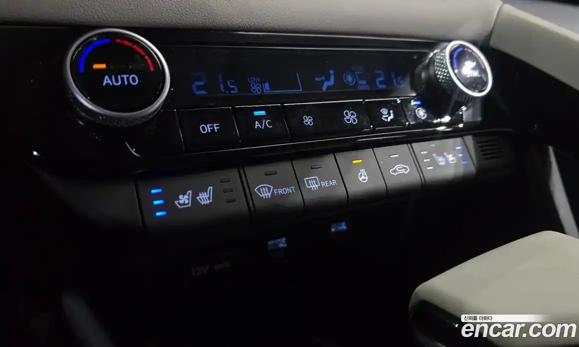 Hyundai Avante 2022 1.6 автомат (гидро), фото 27