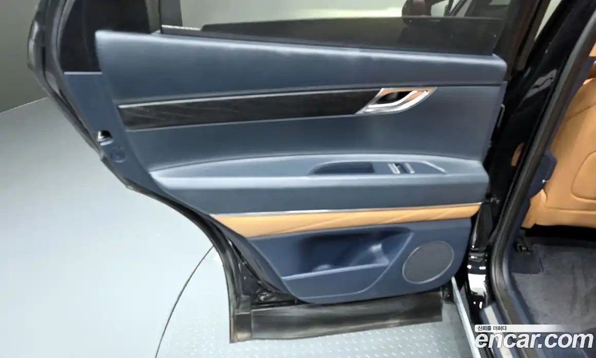 Genesis GV80 2021 3.0 автомат (гидро), фото 15