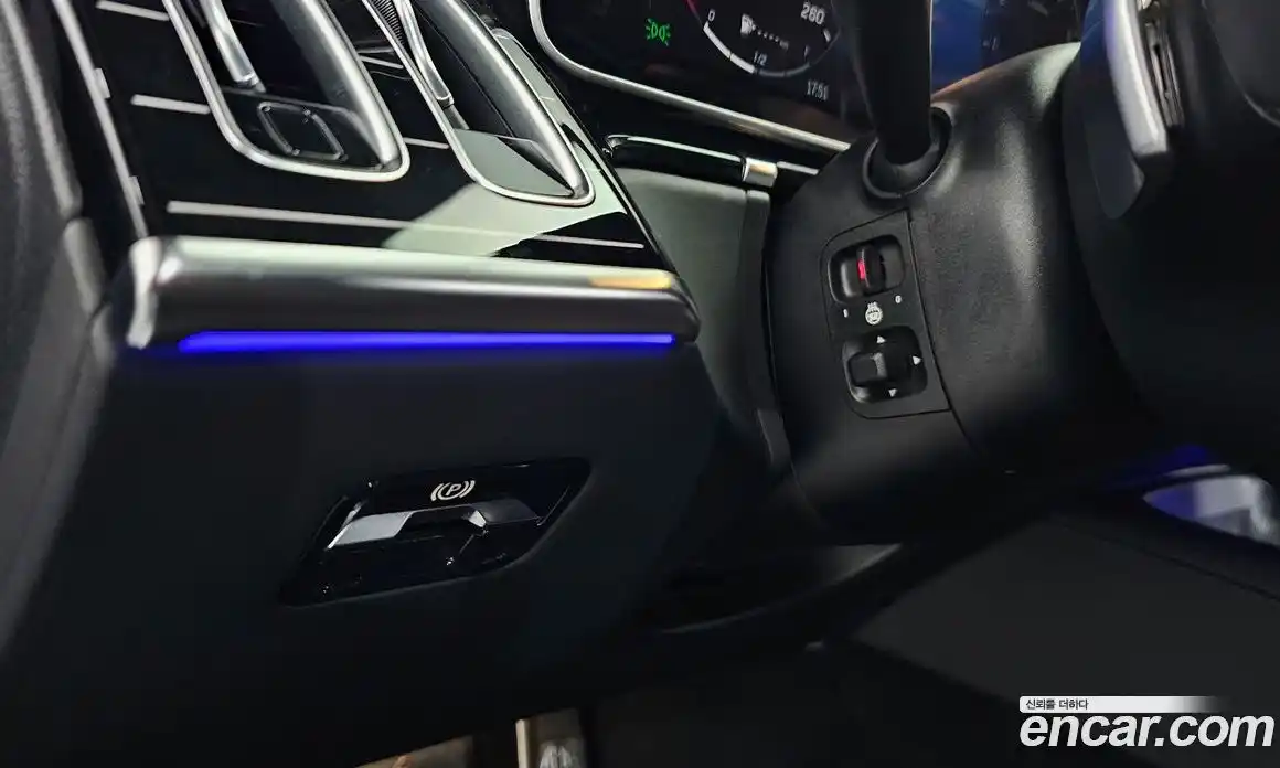 Mercedes-Benz S-Class 2023 4.0 гидро, фото 28