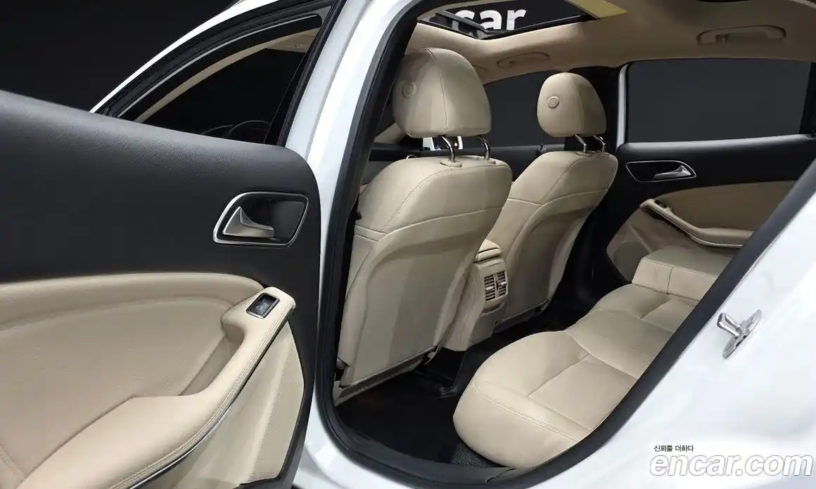 Mercedes-Benz GLA-Class 2019 2.0 гидро, фото 17 Mercedes-Benz GLA-Class 2019 2.0 гидро, фото 17