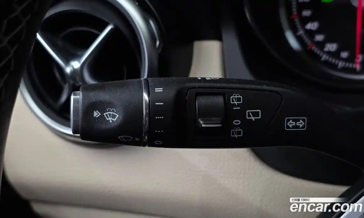 Mercedes-Benz GLA-Class 2019 2.0 гидро, фото 27 Mercedes-Benz GLA-Class 2019 2.0 гидро, фото 27