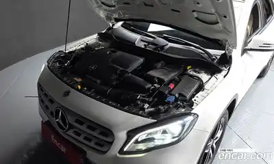 Mercedes-Benz GLA-Class 2019 2.0 гидро, миниатюра 6 Mercedes-Benz GLA-Class 2019 2.0 гидро, миниатюра 6