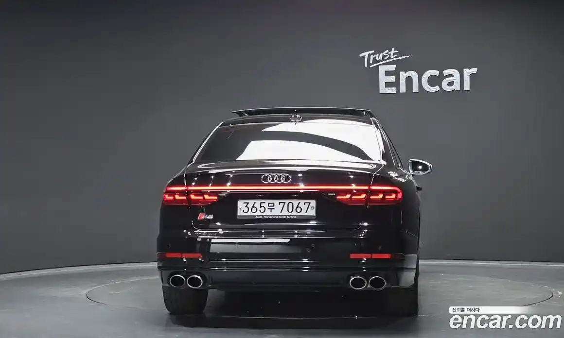 Audi S8 2020 4.0 автомат (гидро), фото 4