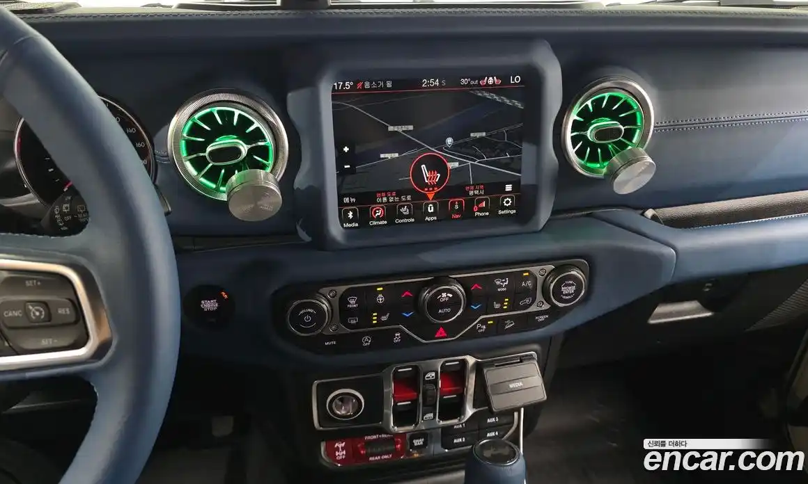 Jeep Wrangler 2020 2.0 автомат (гидро), фото 13