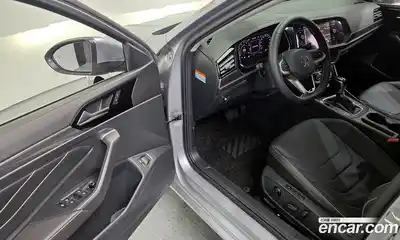 Volkswagen Jetta 2023 1.5 автомат (гидро), миниатюра 12