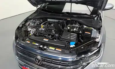 Volkswagen Jetta 2023 1.5 автомат (гидро), миниатюра 6