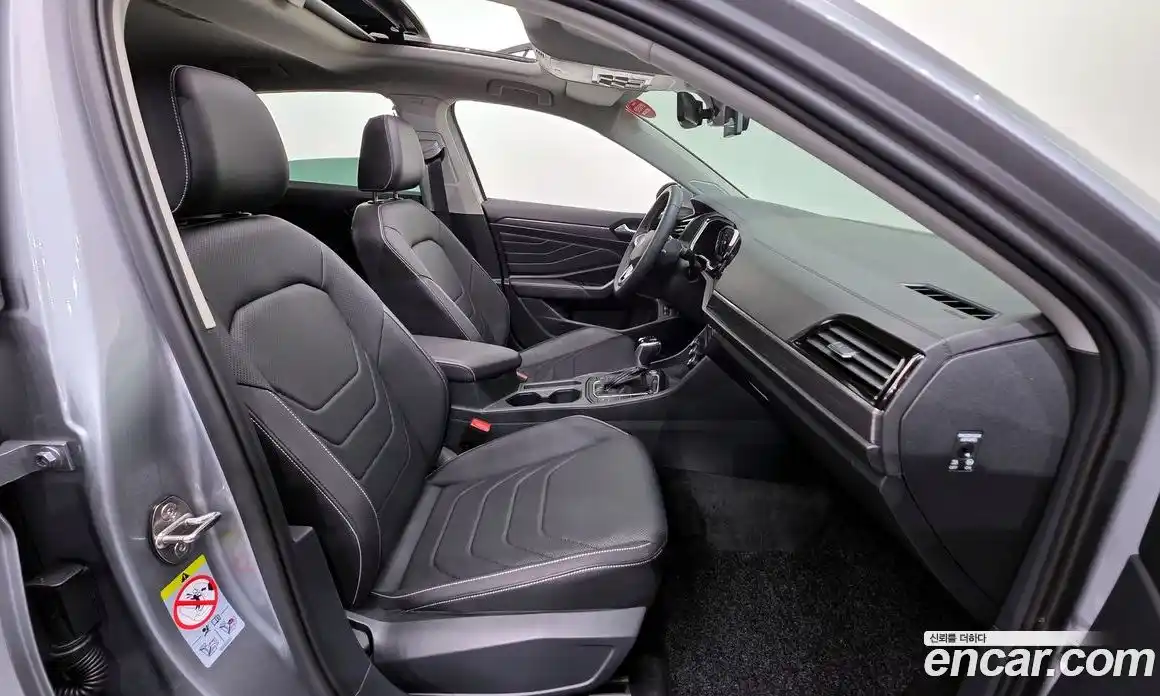 Volkswagen Jetta 2023 1.5 автомат (гидро), фото 10