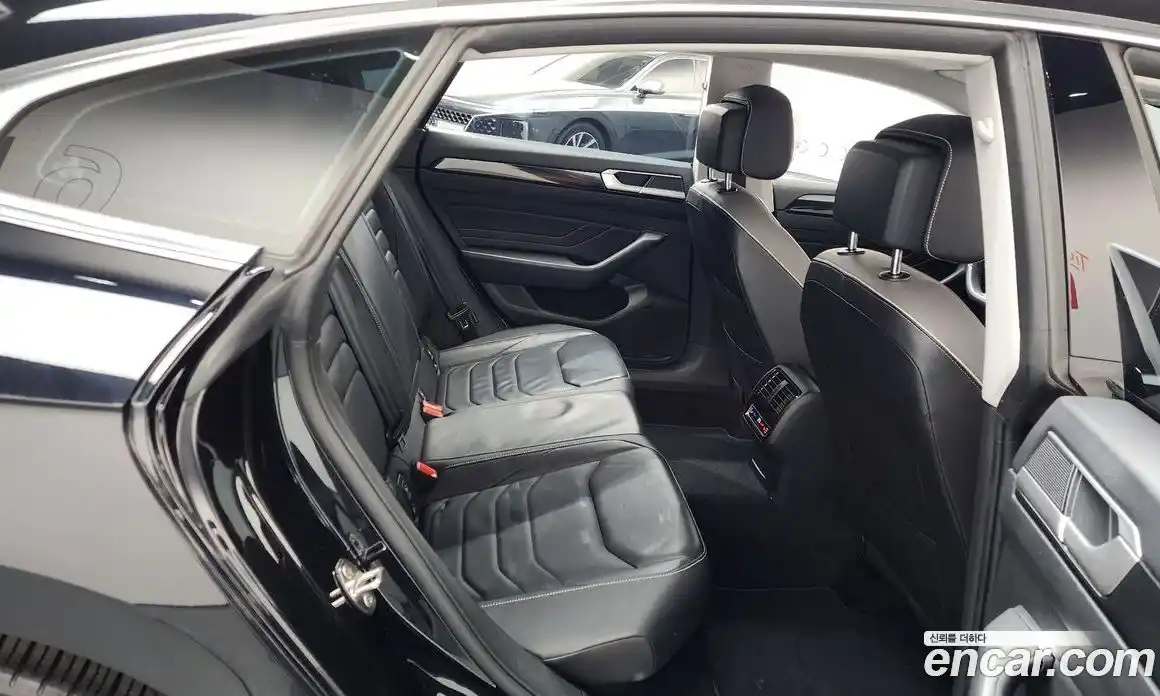 Volkswagen Arteon 2022 2.0 автомат (гидро), фото 17