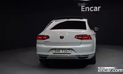 Volkswagen Passat 2018 2.0 автомат (гидро), миниатюра 4