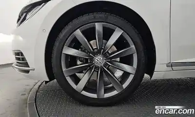 Volkswagen Arteon 2020 2.0 автомат (гидро), миниатюра 5