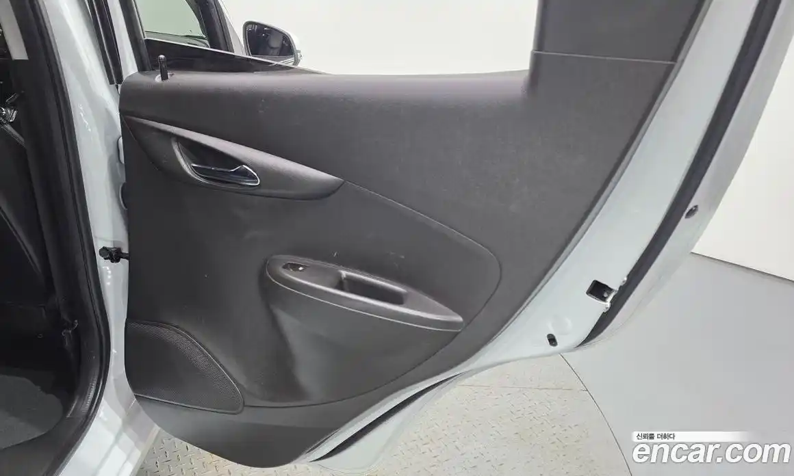 Chevrolet Spark 2018 1.0 автомат (гидро), фото 15