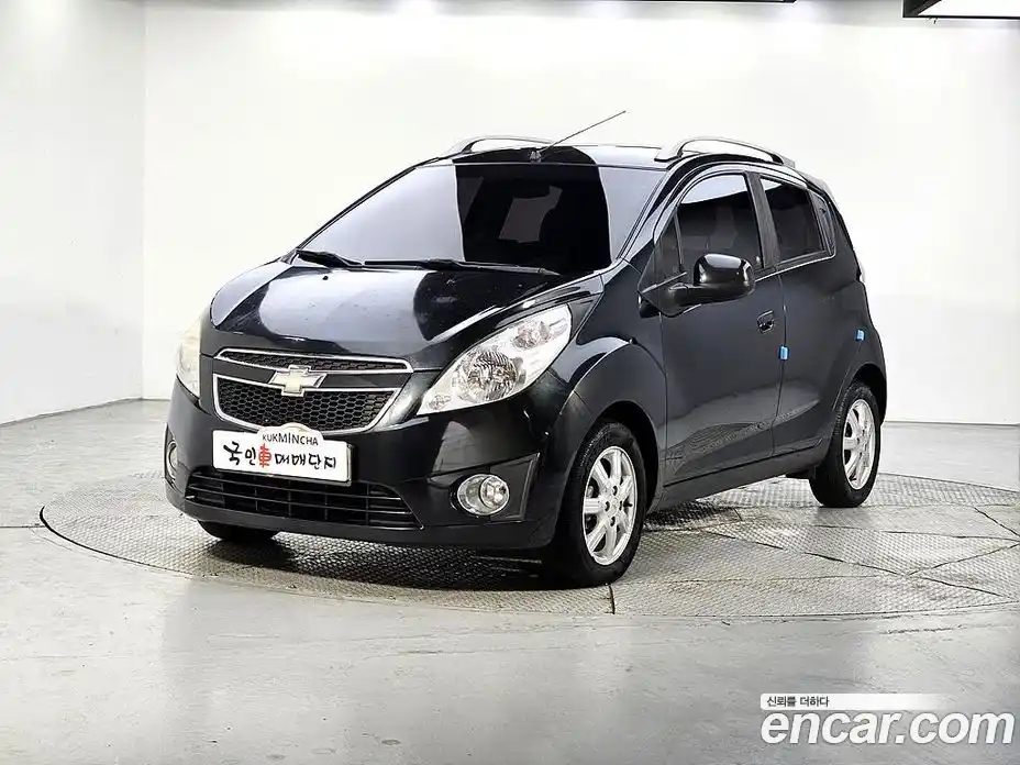 Chevrolet Spark 2011 1.0 гидро, фото 1
