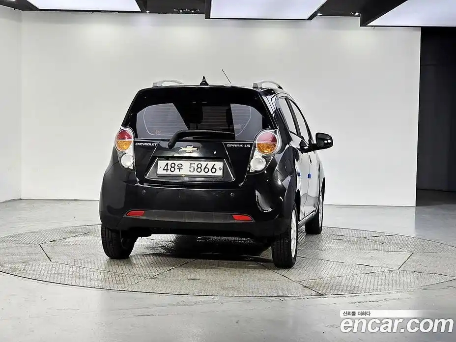 Chevrolet Spark 2011 1.0 гидро, фото 3
