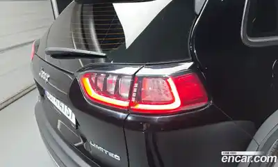 Jeep Cherokee 2021 2.4 автомат (гидро), миниатюра 9