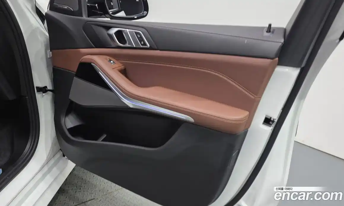 BMW X5 2025 3.0 автомат (гидро), фото 14