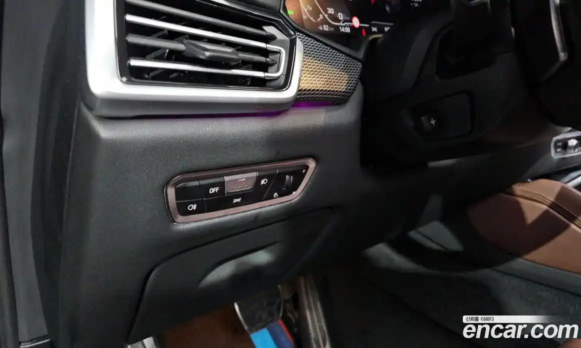 BMW X6 2023 3.0 автомат (гидро), фото 27
