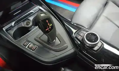 BMW 1 серия 2019 2.0 автомат (гидро), миниатюра 12