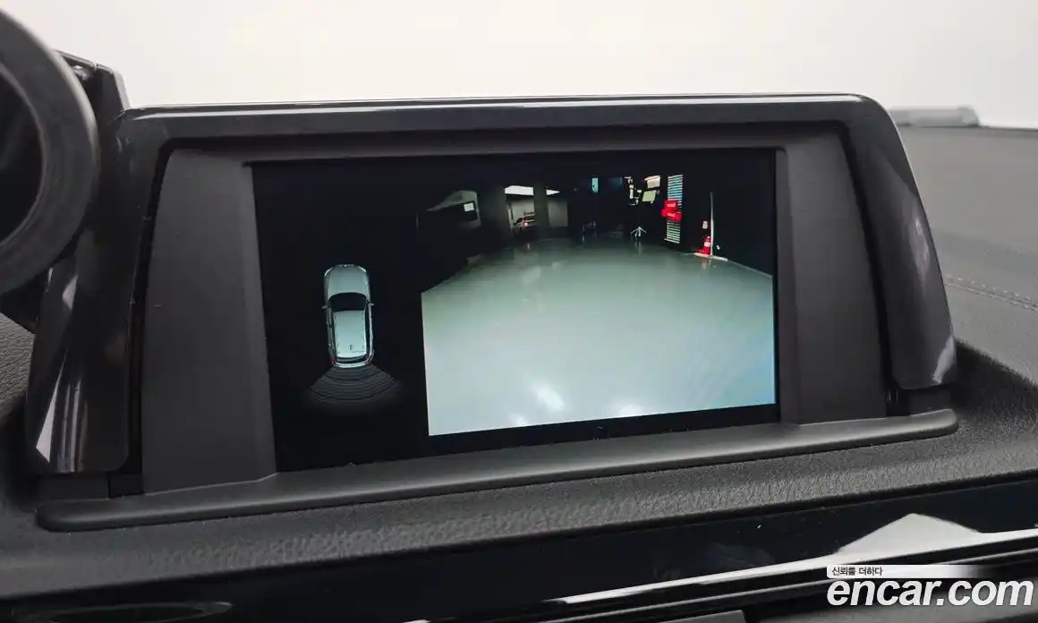 BMW 1 серия 2019 2.0 автомат (гидро), фото 20