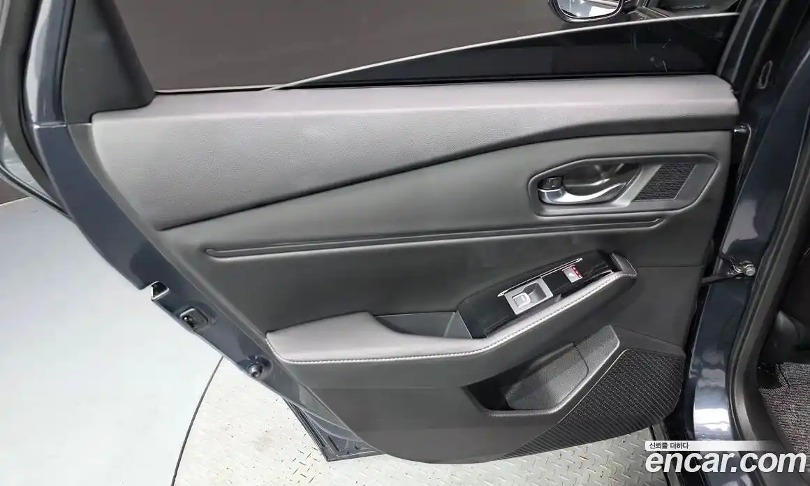 Honda Accord 2024 2.0 автомат (гидро), фото 15