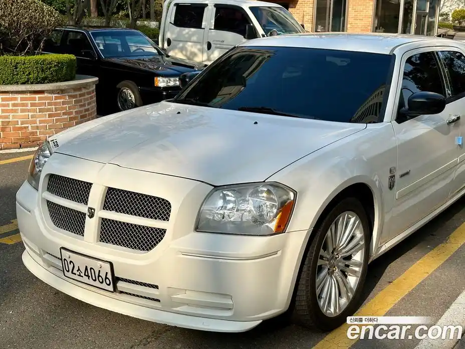Dodge Magnum 2006 2.7 гидро, фото 1