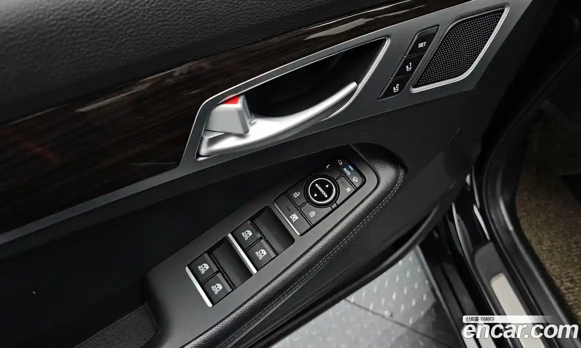 Genesis G80 2017 3.3 автомат (гидро), фото 16