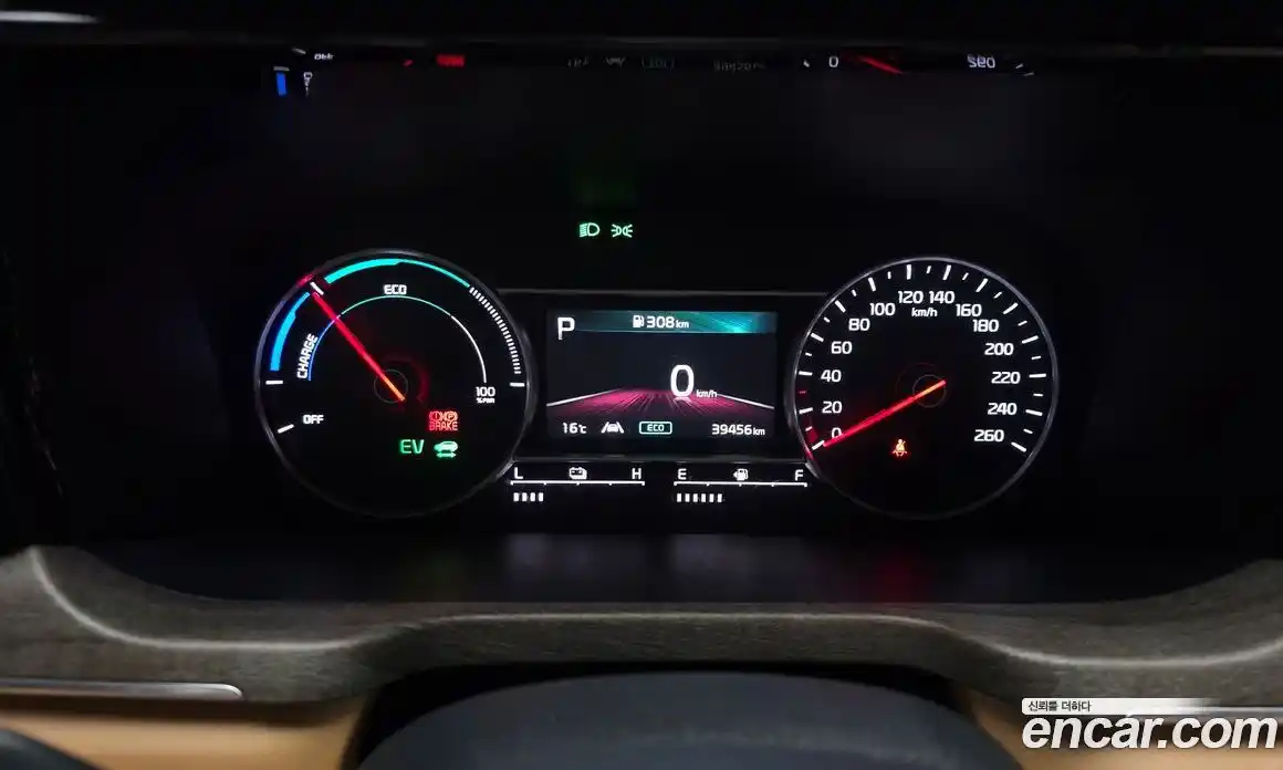 Kia Sorento 2022 1.6 автомат (гидро), фото 11